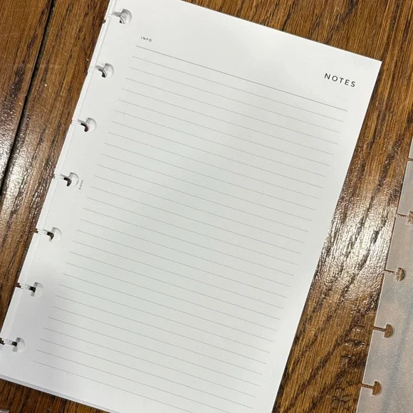 Cloth and Paper Bundle - Picture 4 of 7